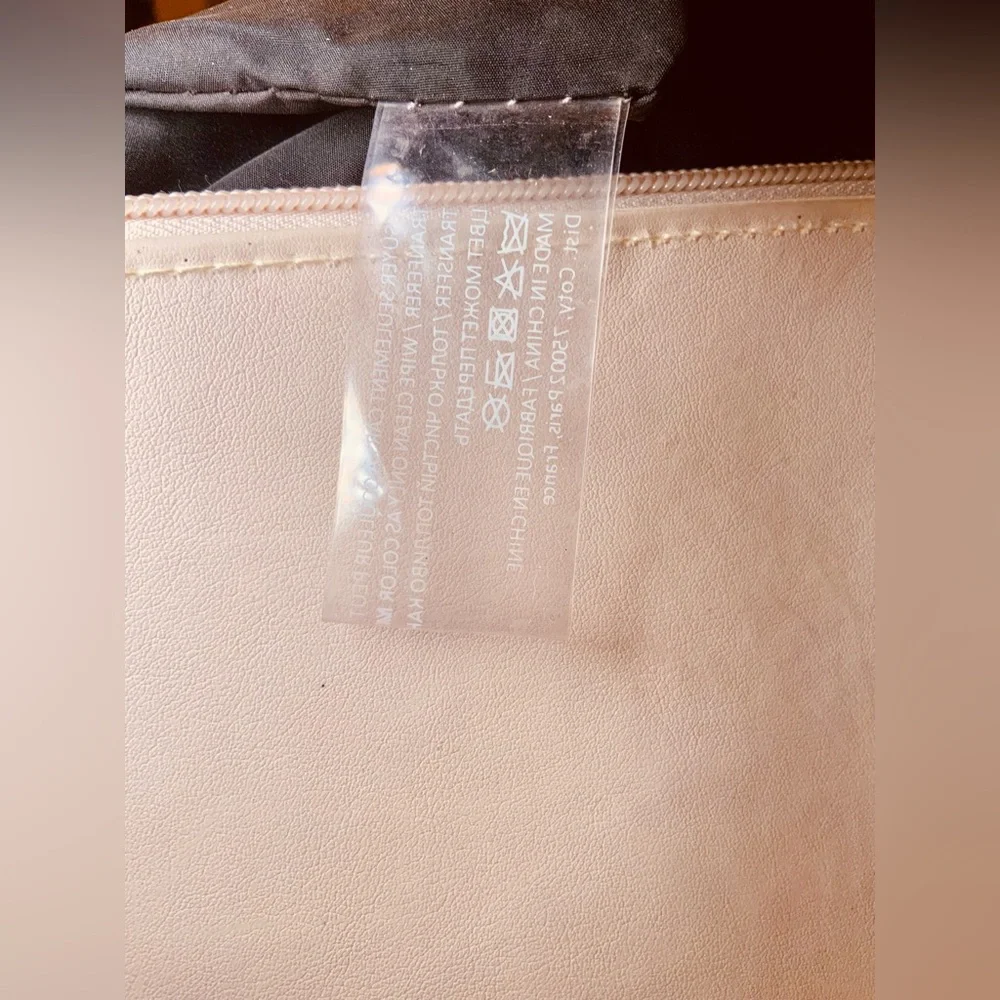 BURBERRY POUCH BAG PINK WITH PLASTIC COVER MAKEUP BAG TOILETRY COSMETIC CASE CL - Picture 3 of 7